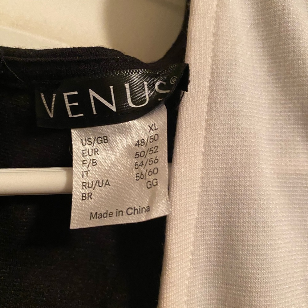Beautiful black and white dress never worn